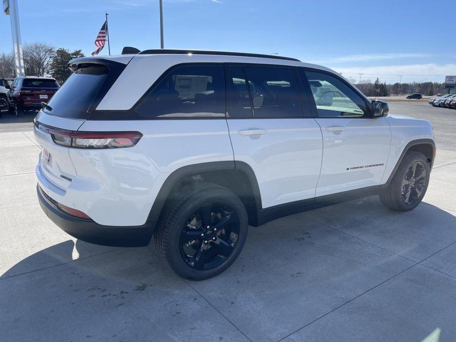 new 2024 Jeep Grand Cherokee car, priced at $54,559