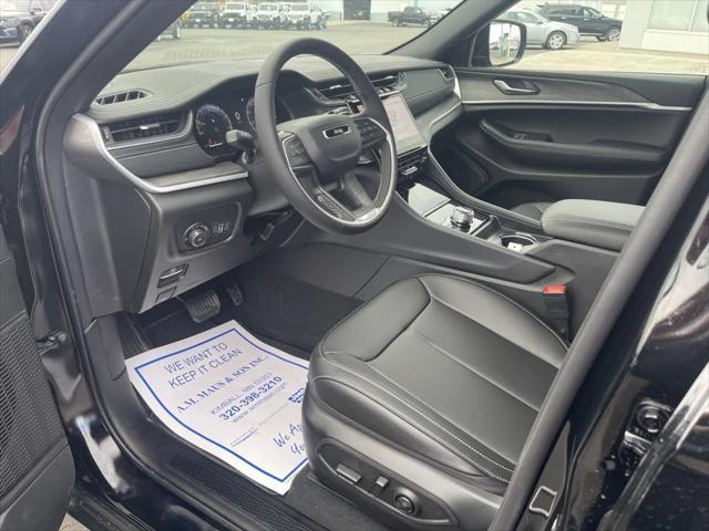 new 2025 Jeep Grand Cherokee car, priced at $49,154