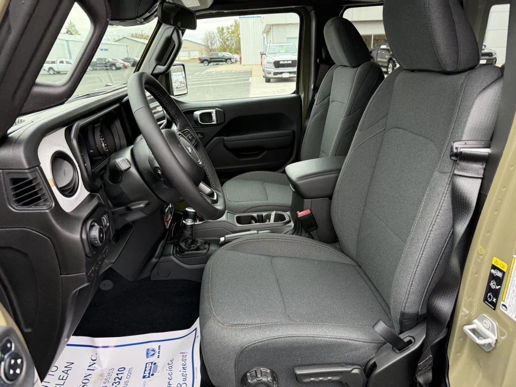 new 2026 Jeep Wrangler car, priced at $53,678