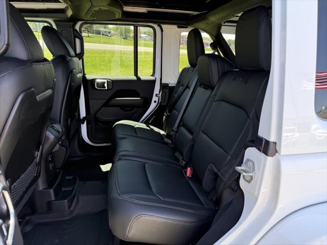 new 2025 Jeep Wrangler car, priced at $56,634