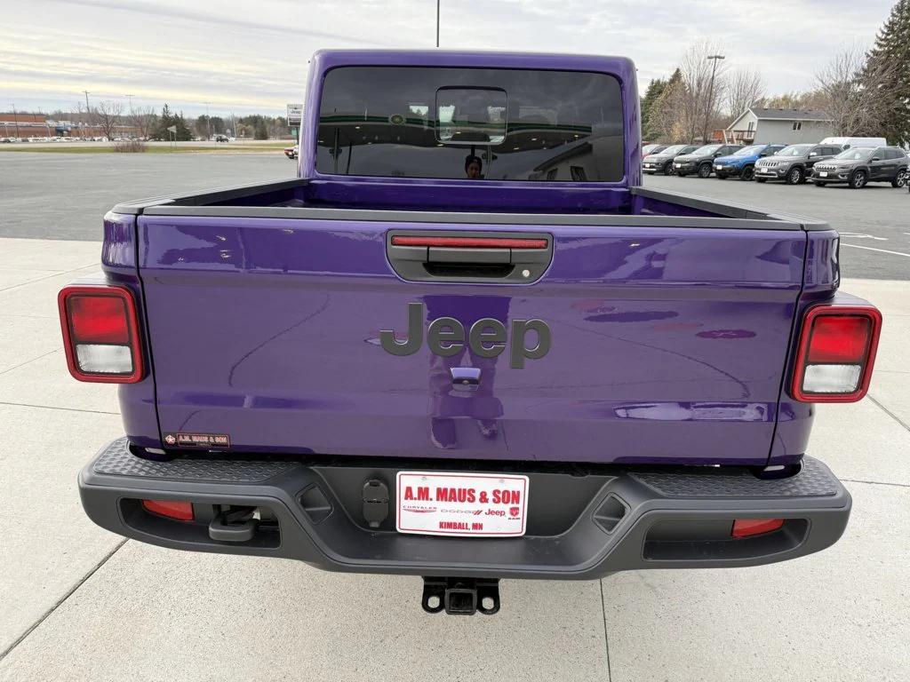 new 2026 Jeep Gladiator car, priced at $50,582