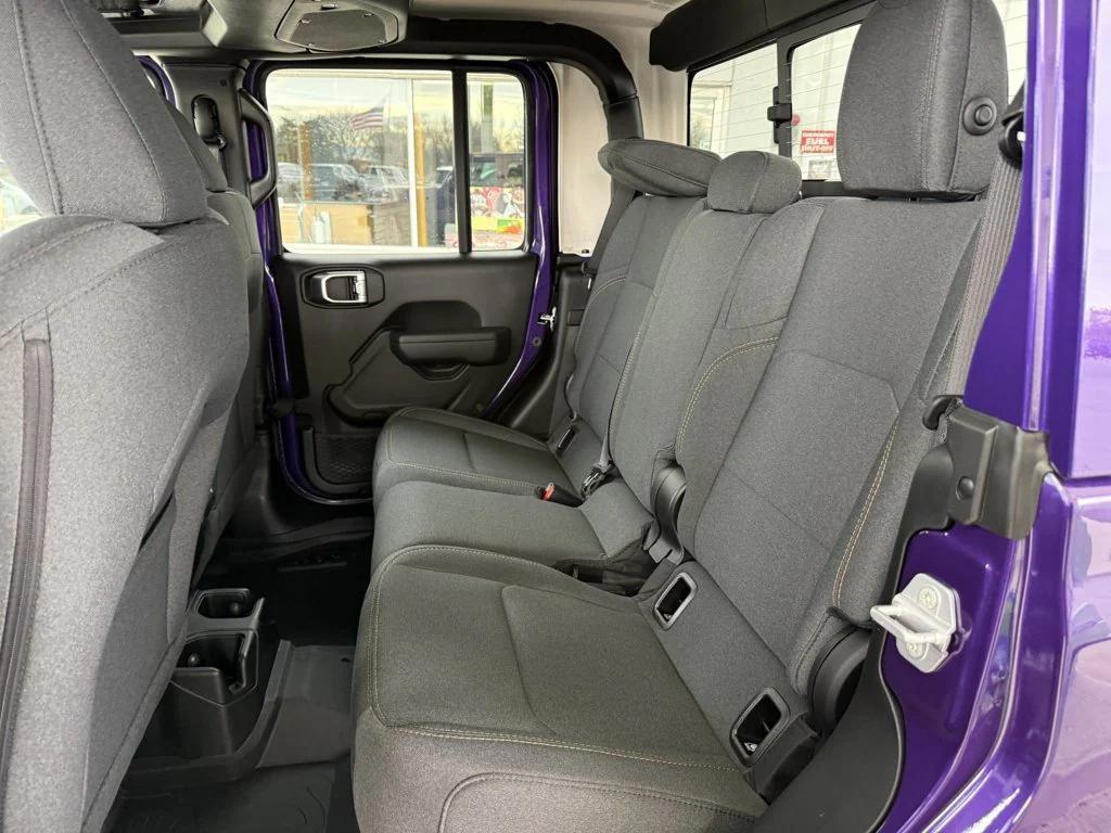 new 2026 Jeep Gladiator car, priced at $50,582