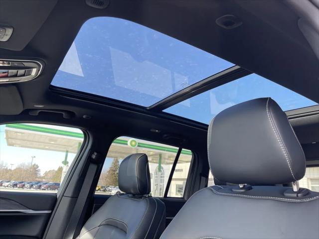 new 2025 Jeep Grand Cherokee car, priced at $49,154