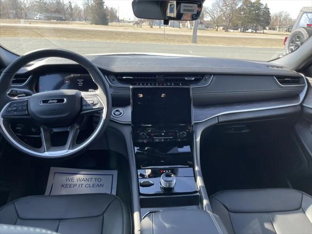 new 2025 Jeep Grand Cherokee car, priced at $44,697