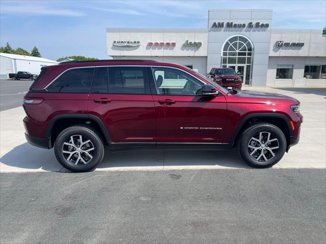 new 2025 Jeep Grand Cherokee car, priced at $48,857