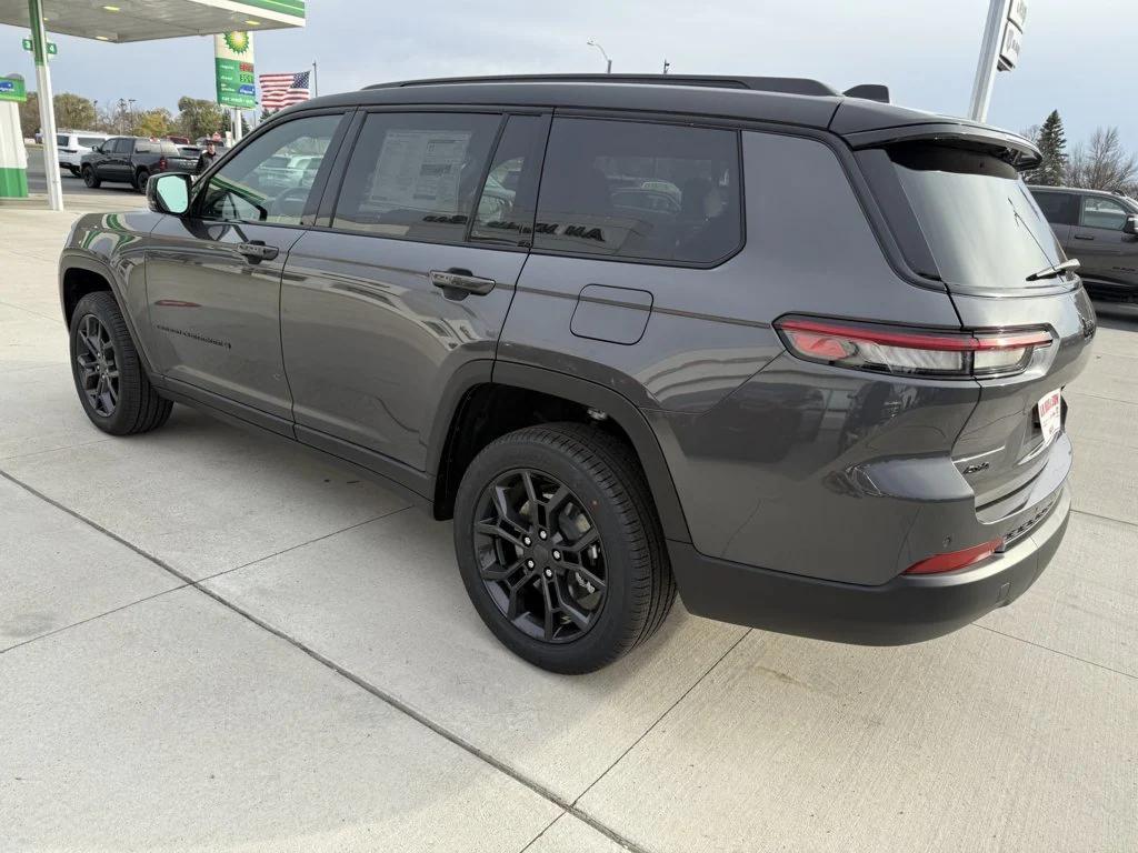 new 2025 Jeep Grand Cherokee L car, priced at $51,428