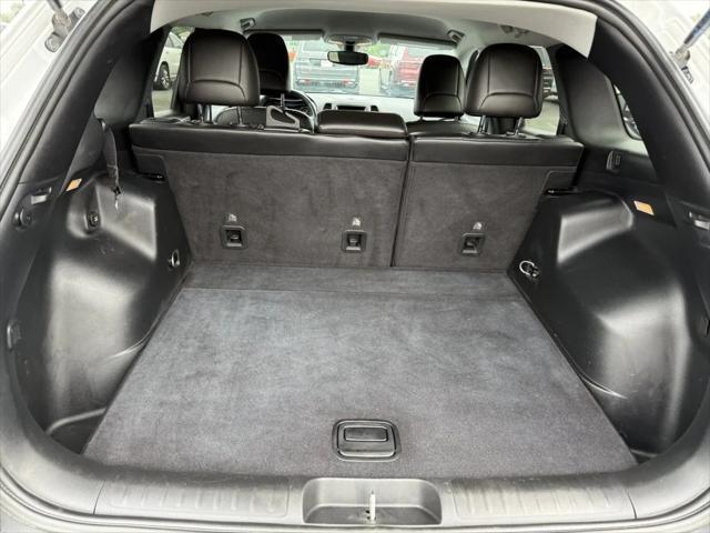 used 2020 Jeep Cherokee car