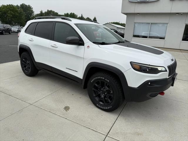 used 2020 Jeep Cherokee car