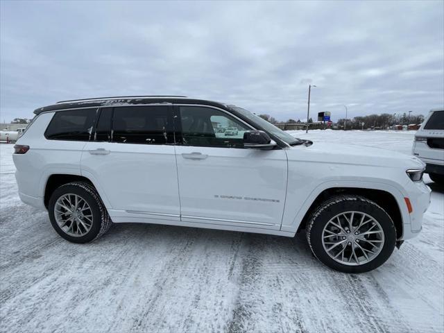 new 2025 Jeep Grand Cherokee L car, priced at $59,664