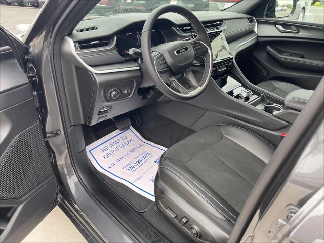 new 2025 Jeep Grand Cherokee car, priced at $47,870