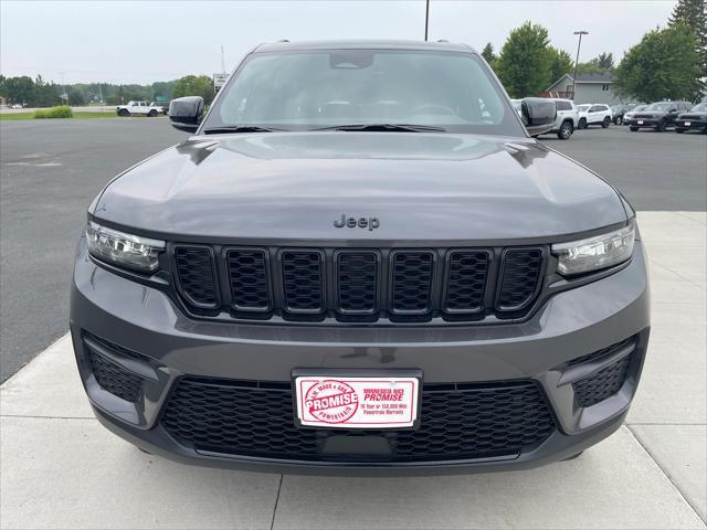 new 2025 Jeep Grand Cherokee car, priced at $47,870
