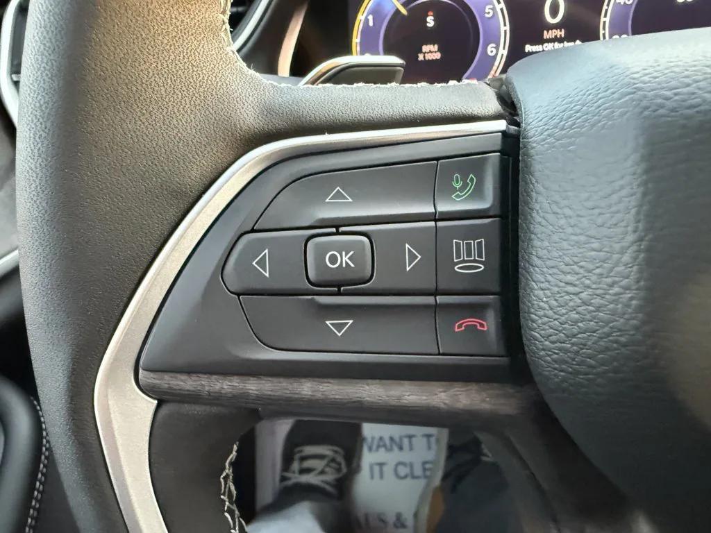 new 2025 Jeep Grand Cherokee L car, priced at $45,723