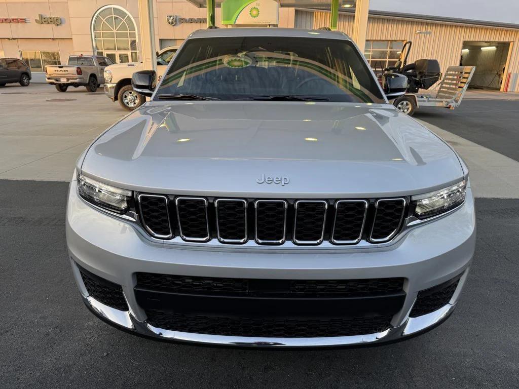 new 2025 Jeep Grand Cherokee L car, priced at $45,723