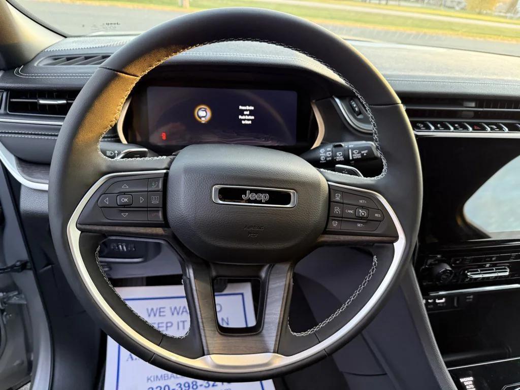 new 2025 Jeep Grand Cherokee L car, priced at $45,723