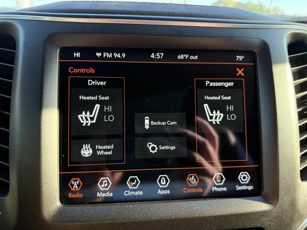 used 2020 Jeep Cherokee car, priced at $18,990