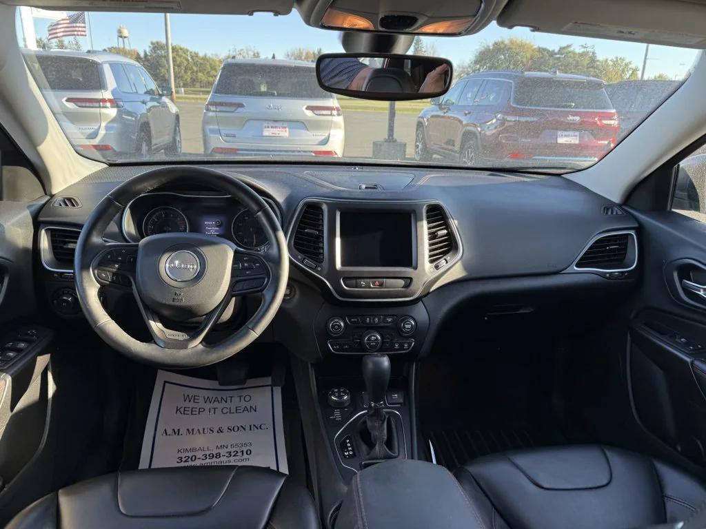 used 2020 Jeep Cherokee car, priced at $18,990