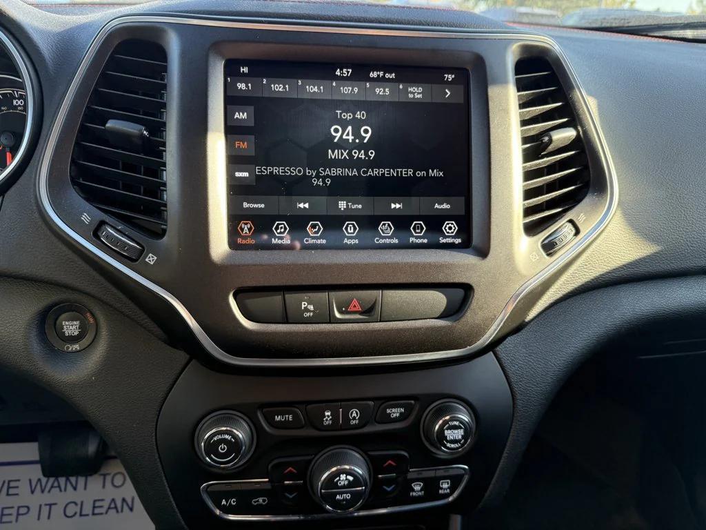 used 2020 Jeep Cherokee car, priced at $18,990