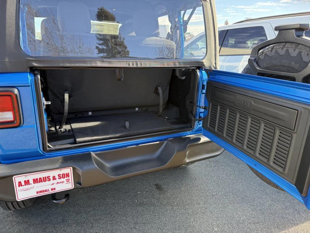 new 2026 Jeep Wrangler car, priced at $39,082