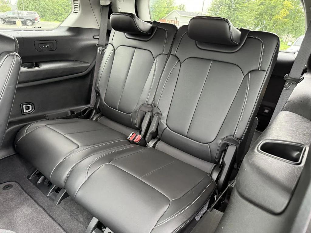used 2022 Jeep Grand Cherokee L car, priced at $33,990
