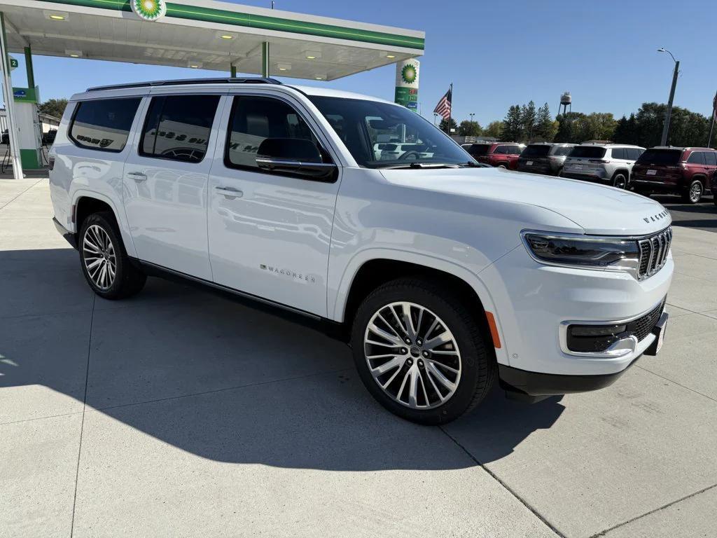new 2025 Jeep Wagoneer L car, priced at $74,869