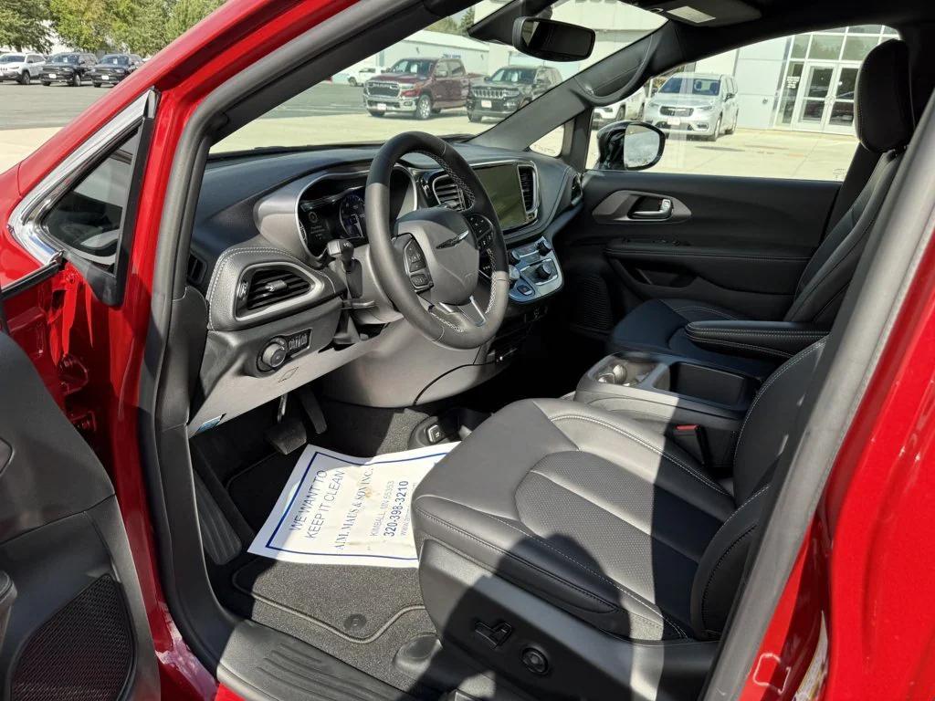 new 2026 Chrysler Pacifica car, priced at $43,598