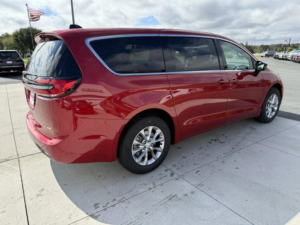 new 2026 Chrysler Pacifica car, priced at $43,598