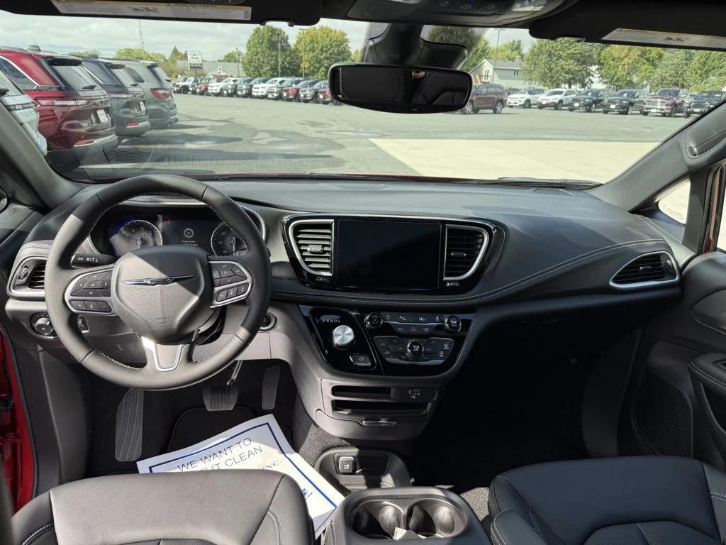 new 2026 Chrysler Pacifica car, priced at $43,598