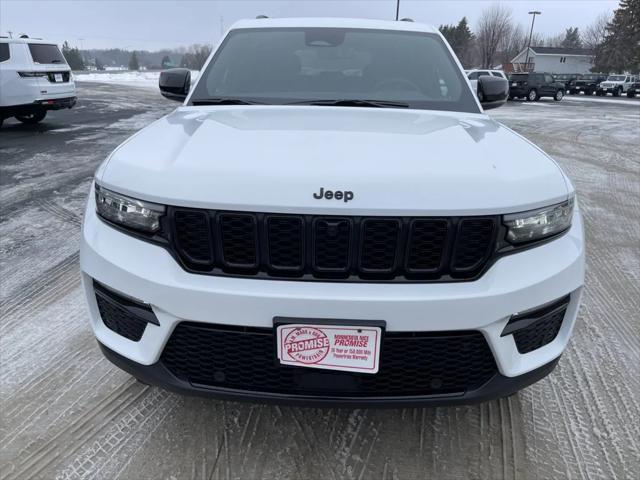 new 2025 Jeep Grand Cherokee car, priced at $50,752