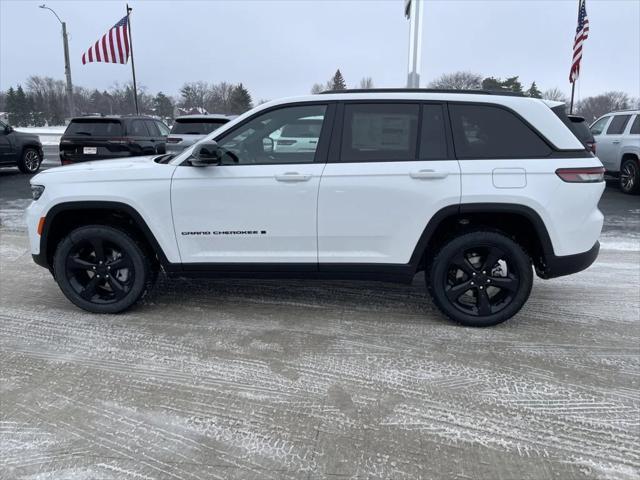 new 2025 Jeep Grand Cherokee car, priced at $50,752