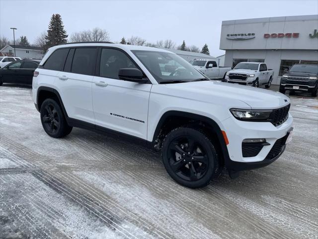 new 2025 Jeep Grand Cherokee car, priced at $50,752