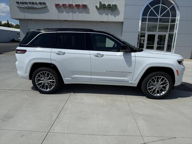 new 2025 Jeep Grand Cherokee car, priced at $56,583