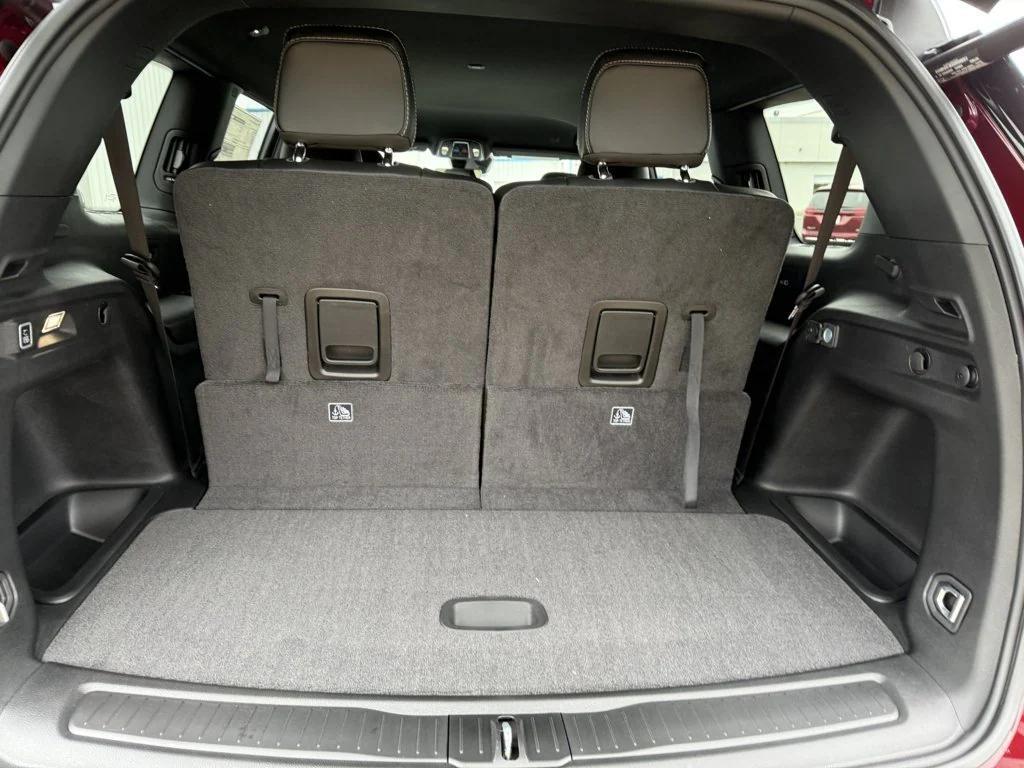 new 2025 Jeep Grand Cherokee L car, priced at $45,723