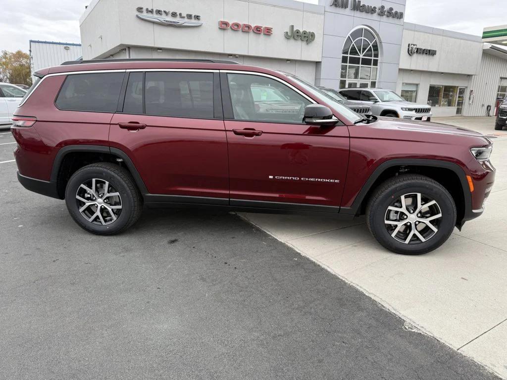 new 2025 Jeep Grand Cherokee L car, priced at $45,723