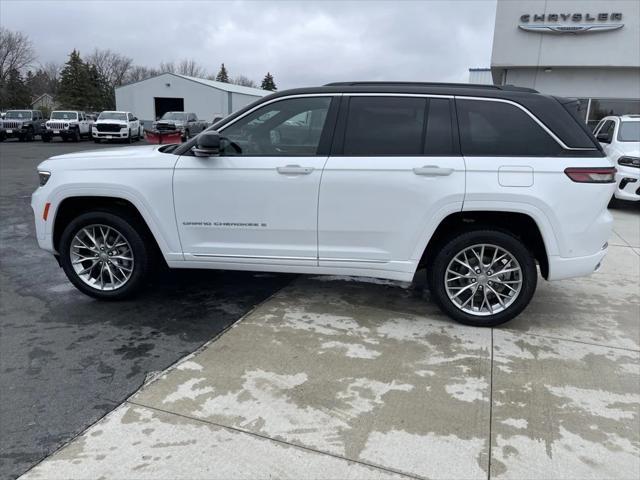 new 2025 Jeep Grand Cherokee car, priced at $57,704