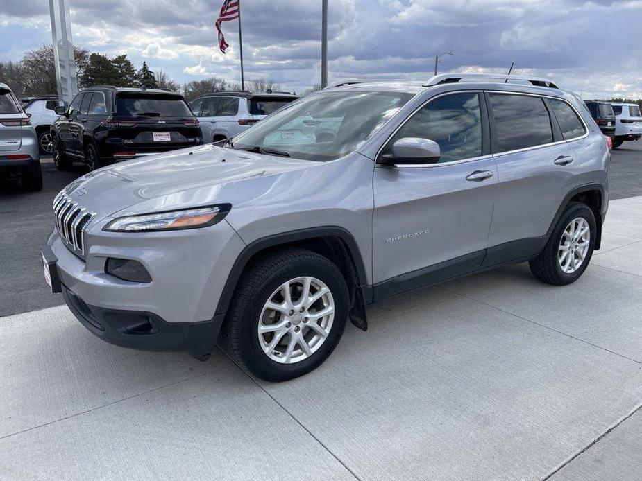 used 2015 Jeep Cherokee car, priced at $12,990