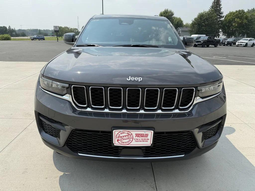 new 2025 Jeep Grand Cherokee car, priced at $38,927