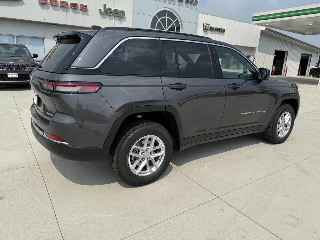new 2025 Jeep Grand Cherokee car, priced at $38,927