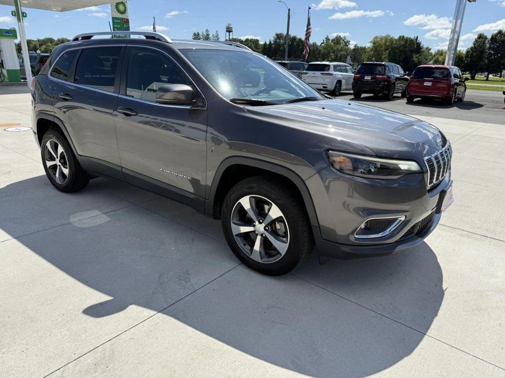 used 2019 Jeep Cherokee car, priced at $18,990