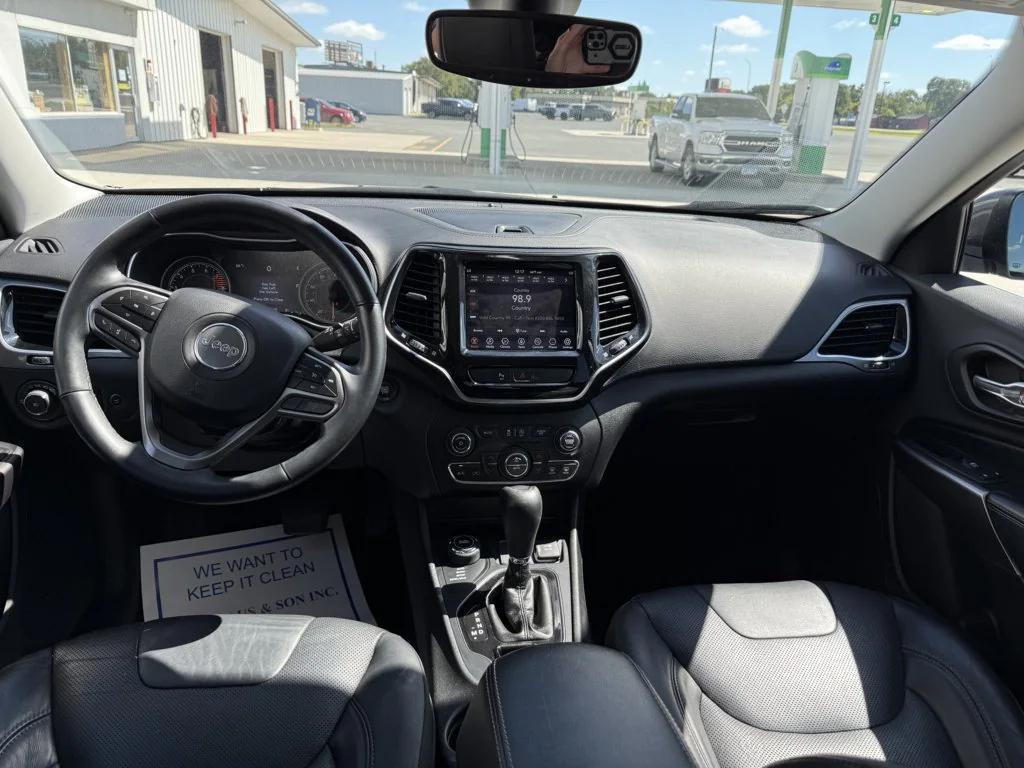 used 2019 Jeep Cherokee car, priced at $18,990
