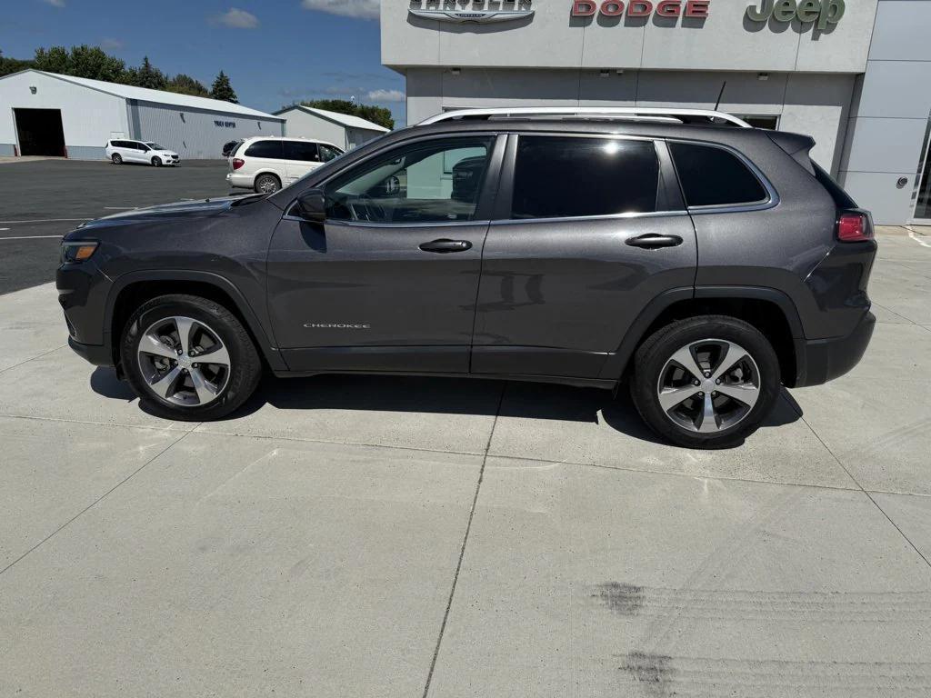 used 2019 Jeep Cherokee car, priced at $18,990