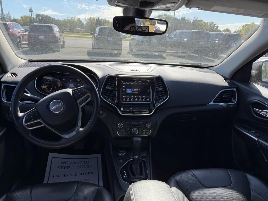 used 2019 Jeep Cherokee car, priced at $17,990