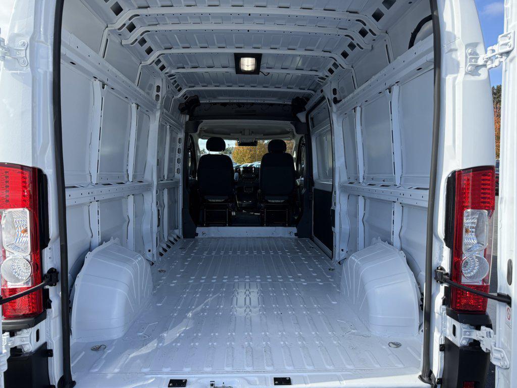 new 2026 Ram ProMaster 2500 car, priced at $47,216