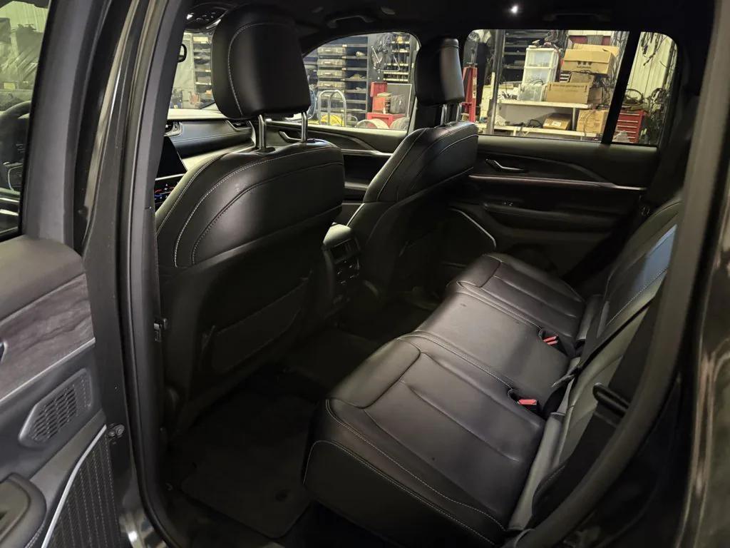 used 2024 Jeep Grand Cherokee car, priced at $37,990