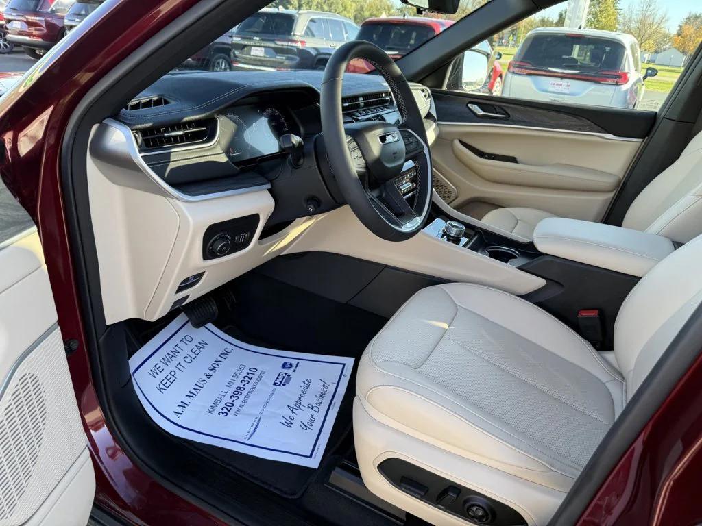 used 2025 Jeep Grand Cherokee L car, priced at $45,990