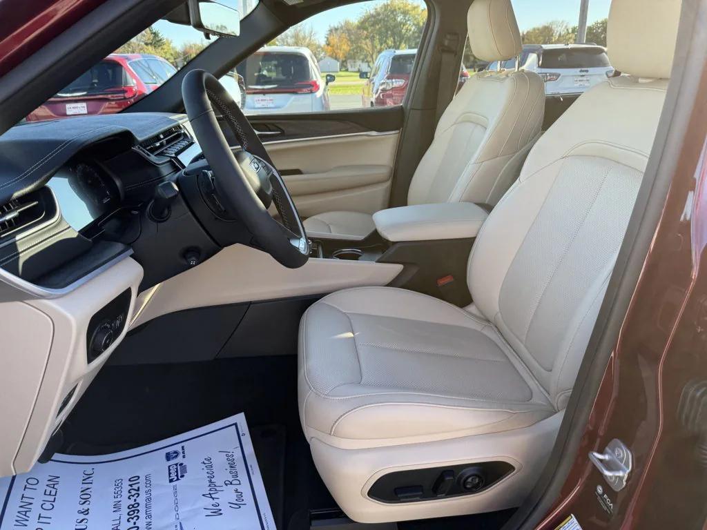 used 2025 Jeep Grand Cherokee L car, priced at $45,990