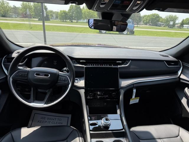 new 2025 Jeep Grand Cherokee car, priced at $45,206