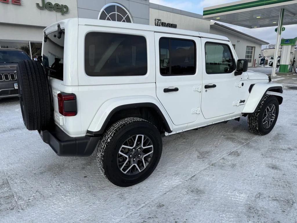 used 2025 Jeep Wrangler car, priced at $37,990