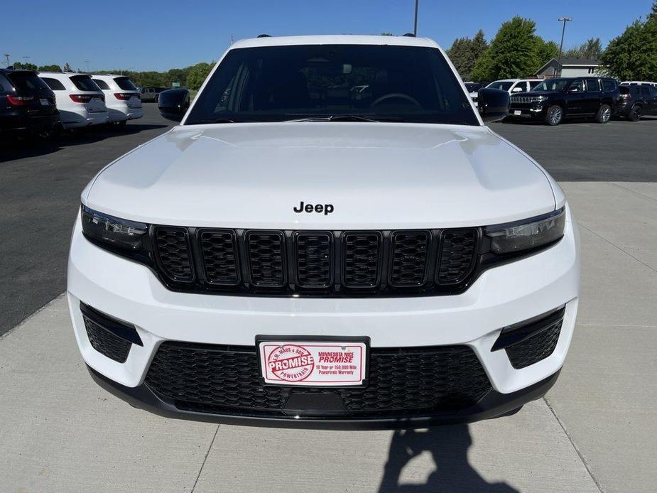 new 2024 Jeep Grand Cherokee car, priced at $54,935