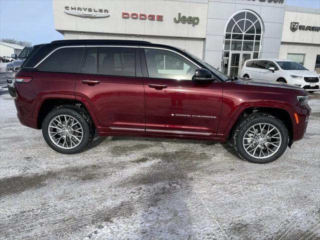 new 2025 Jeep Grand Cherokee car, priced at $58,240