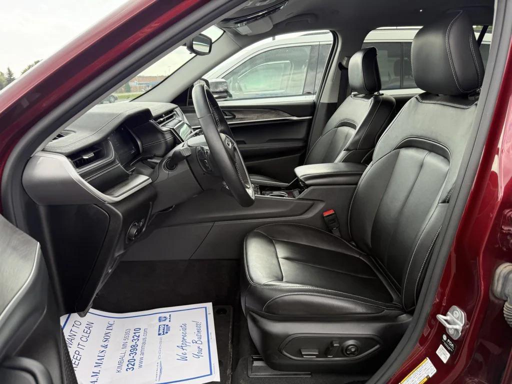 used 2022 Jeep Grand Cherokee L car, priced at $33,990